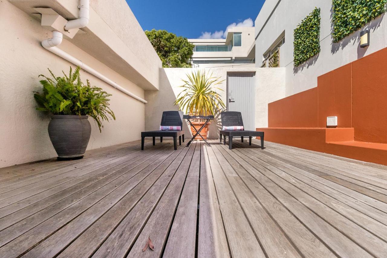 51 On Camps Bay Hotel Cape Town Exterior photo