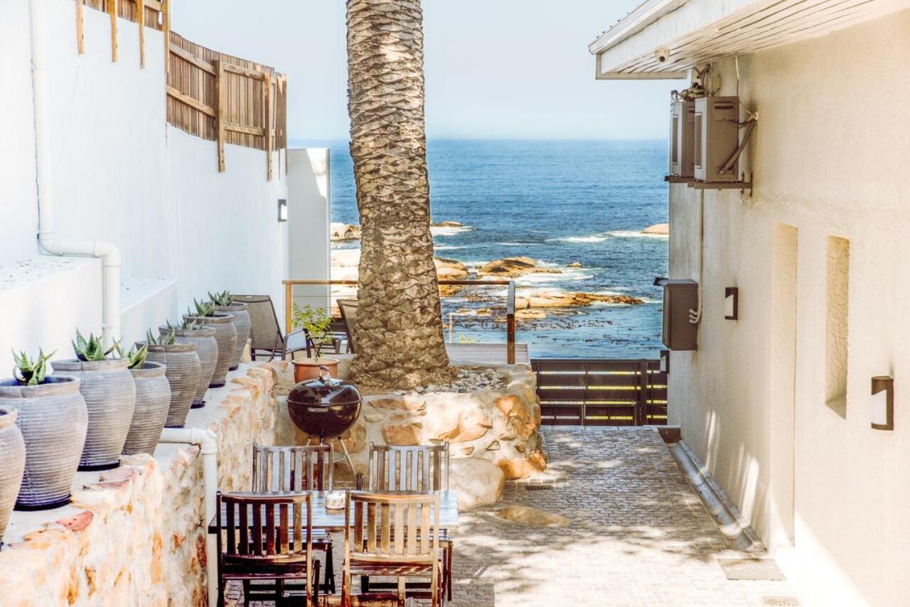 51 On Camps Bay Hotel Cape Town Exterior photo