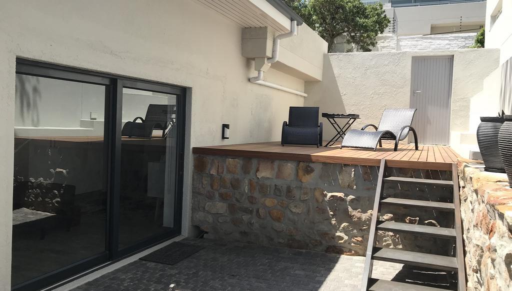 51 On Camps Bay Hotel Cape Town Exterior photo